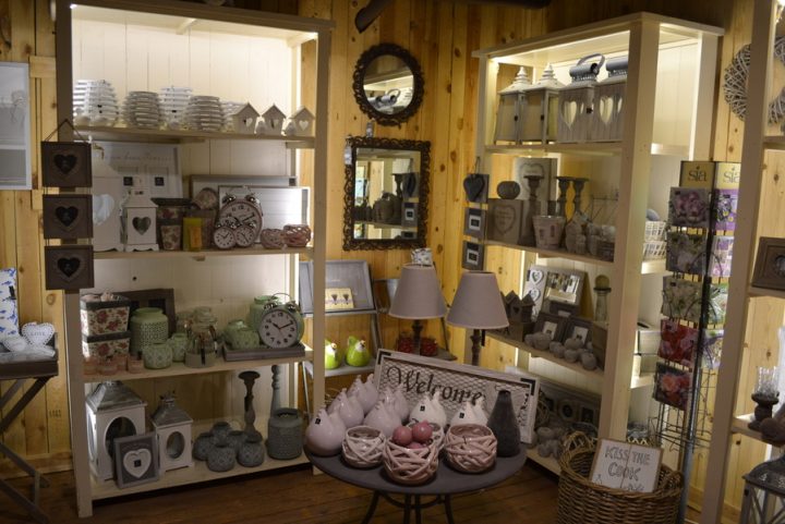 Idées De Cadeau De Décoration: Jardins De Valmont – Jardin dedans Idée Cadeau Jardin Idées De Cadeau De Décoration: Jardins De Valmont – Jardin dedans Idée Cadeau Jardin