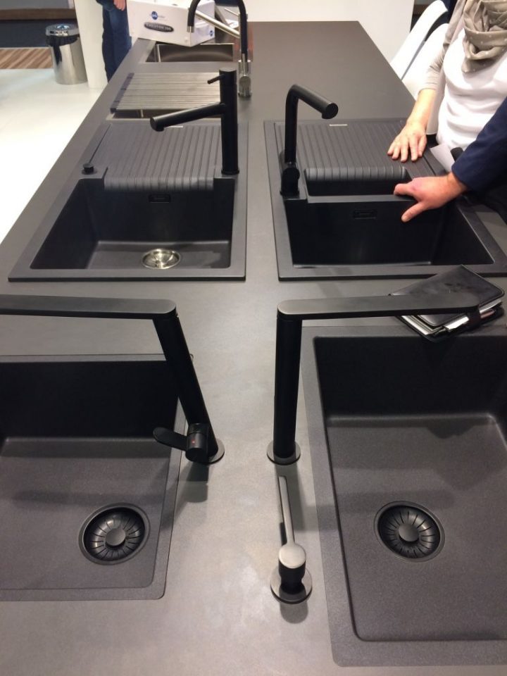 Imm Cologne 2017 – Evier Noir Mat Assorti Au Robinet à Robinet Noir Mat