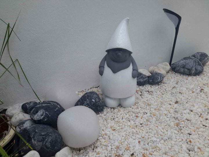 Jardin Design – 18 Photos – Jiki Encequiconcerne Nain De destiné Nain De Jardin Design