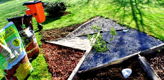 Jardin D'Hubert avec Ecorces Jardin Jardin D'Hubert avec Ecorces Jardin