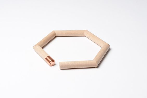 Jean Couvreur : Tourillon (Avec Images) | Dessous De Plat dedans Pantin Meubles