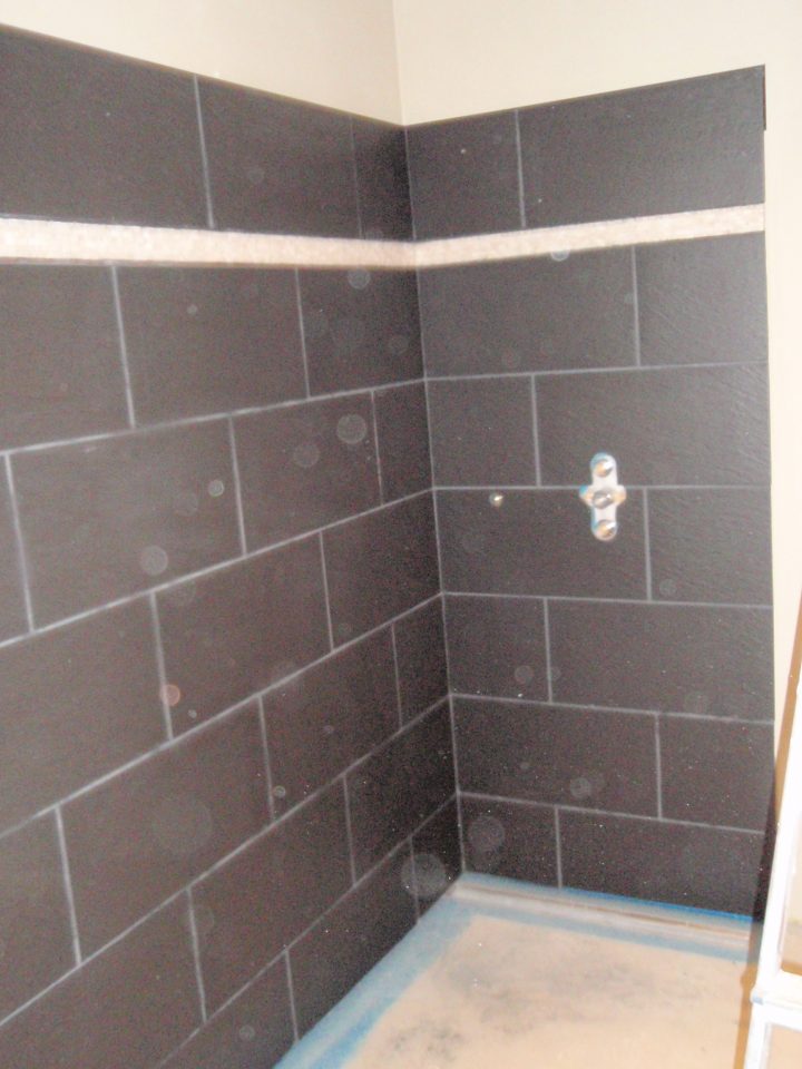 Joint Carrelage Mural Salle De Bain | Venus Et Judes dedans Joint Carrelage Salle De Bain Etanche