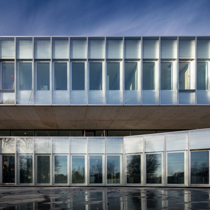 Kaan Architecten, Jean-Pierre Pranlas-Descours, Sebastian serapportantà Chambre Des Métiers Montpellier