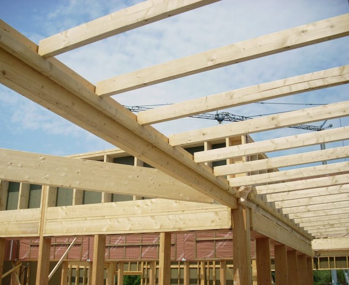 La Charpente Bois, Spécialité De Lca Depuis Plus De 45 Ans encequiconcerne Charpente Toit Plat