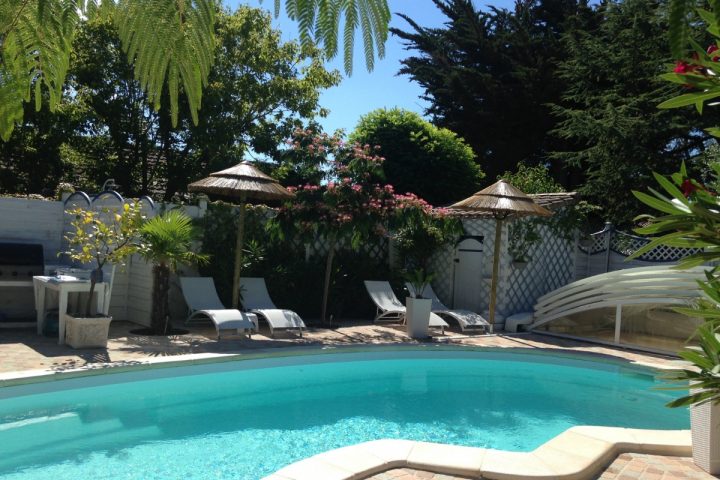 La Korrigane, Chambre D'Hôtes De Charme "Marine" Avec avec Chambre D Hote Apremont Sur Allier