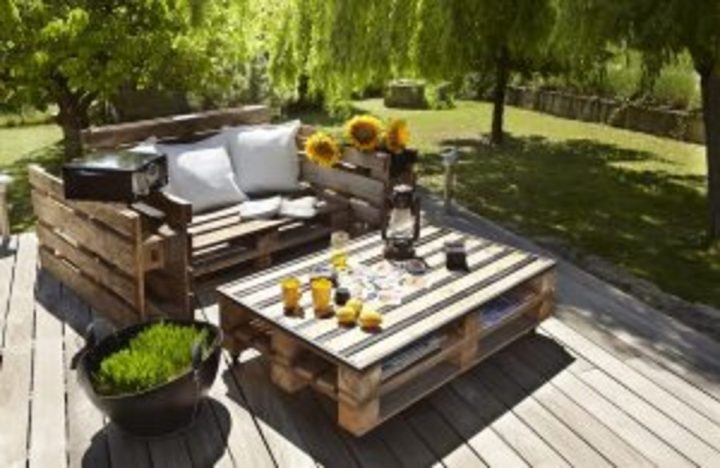 La Palette De Bois : Une Idée Diy Pour Des Meubles Uniques dedans Fabriquer Meubles Jardin Avec Des Palettes
