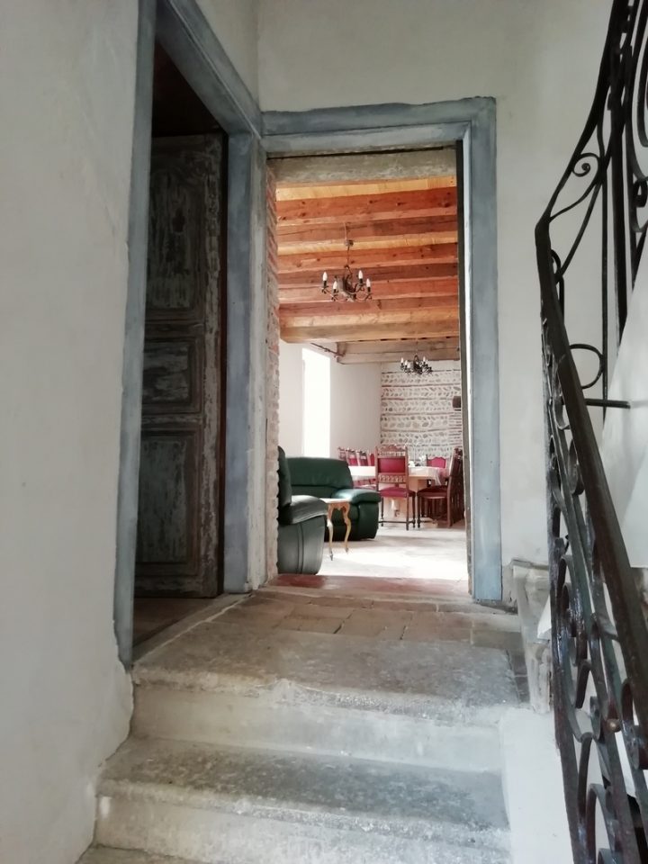 La Tour Mandot : Chambre D'Hote Montluel, Ain à Chambre D Hote Guérande