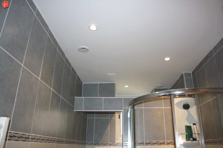 Lambris Bois Plafond Grande Largeur Impressionnant Lambris dedans Lambri Pvc Salle De Bain Lambris Bois Plafond Grande Largeur Impressionnant Lambris dedans Lambri Pvc Salle De Bain