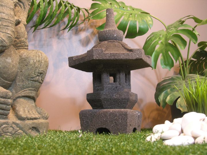 Lampe De Jardin Japonais En Pierre De Lave 50Cm | Lampe tout Lanterne Japonaise Jardin