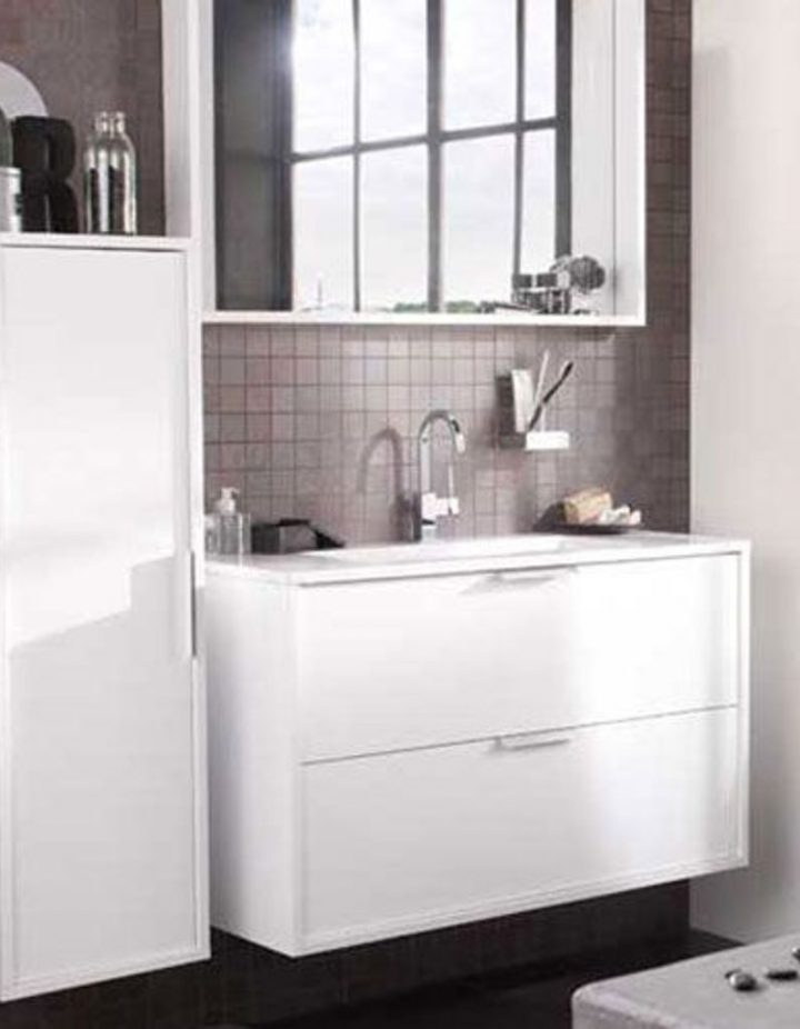 Lapeyre Mise Sur Le Gain De Place Dans La Salle De Bain tout Salles De Bain Lapeyre