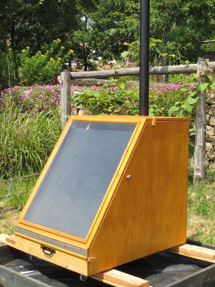 L'Atelier Des Coureurs Des Bois: Fabrication D'Un Séchoir avec Sechoir De Jardin L'Atelier Des Coureurs Des Bois: Fabrication D'Un Séchoir avec Sechoir De Jardin