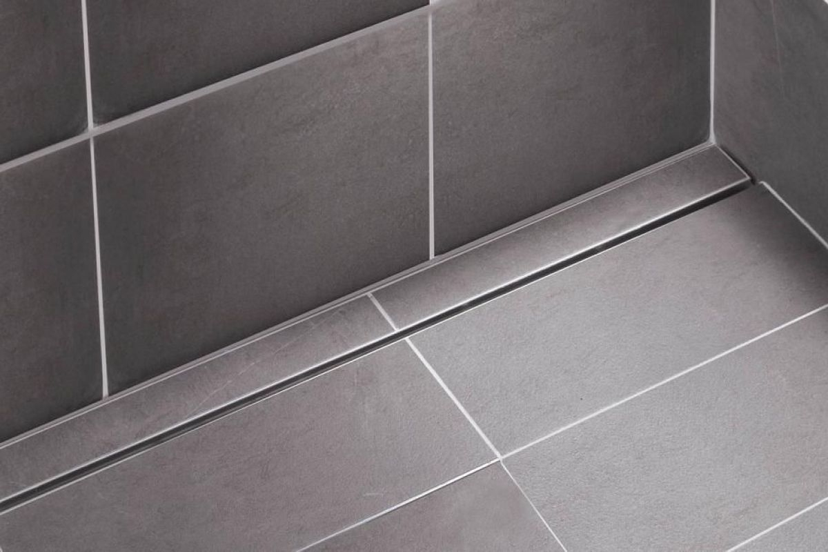 Le Caniveau De Douche : Alternative Au Siphon encequiconcerne Caniveau Pour Douche Italienne