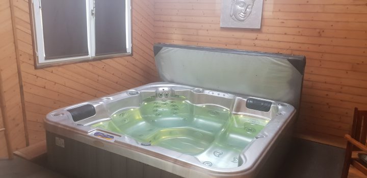 Le Châlet (Chambre Avec Spa Privatif Proche Lille) De Gite dedans Chambre Avec Jacuzzi Privatif Nord Pas De Calais Le Châlet (Chambre Avec Spa Privatif Proche Lille) De Gite dedans Chambre Avec Jacuzzi Privatif Nord Pas De Calais