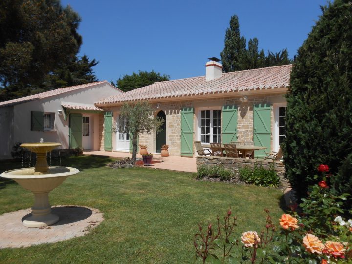 Le Clos Des Rosières : Chambre D'hote Saint-Gervais, Vendée concernant Chambre D Hote Bretignolles Sur Mer
