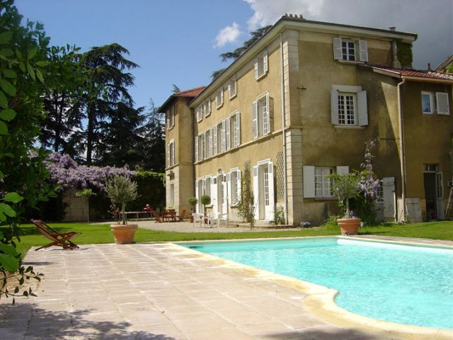 Le Clos Saint Genois, Chambre D'Hôte À Saint Genis Laval destiné Chambre D Hote 77