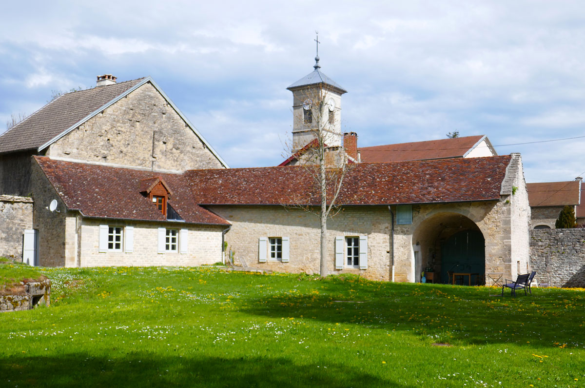 Le Gîte De La Porterie Du Château De Verges (Jura) tout Chambre D Hote Chateau Chalon