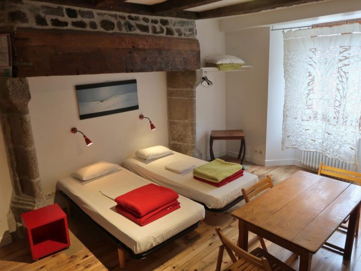 Le Gîte De Laguiole : Location Gite Aveyron – Gitedegroupe.fr tout Chambre D Hote Laguiole