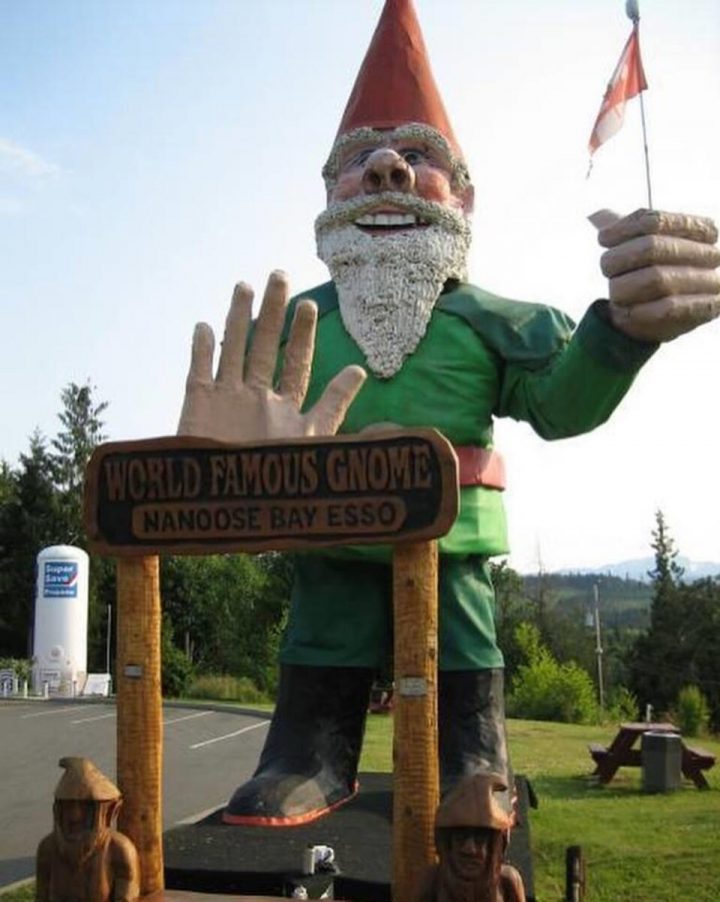 Le Plus Grand Nain De Jardin Au Monde Devra Déménager concernant Nain De Jardin Pas Cher Le Plus Grand Nain De Jardin Au Monde Devra Déménager concernant Nain De Jardin Pas Cher