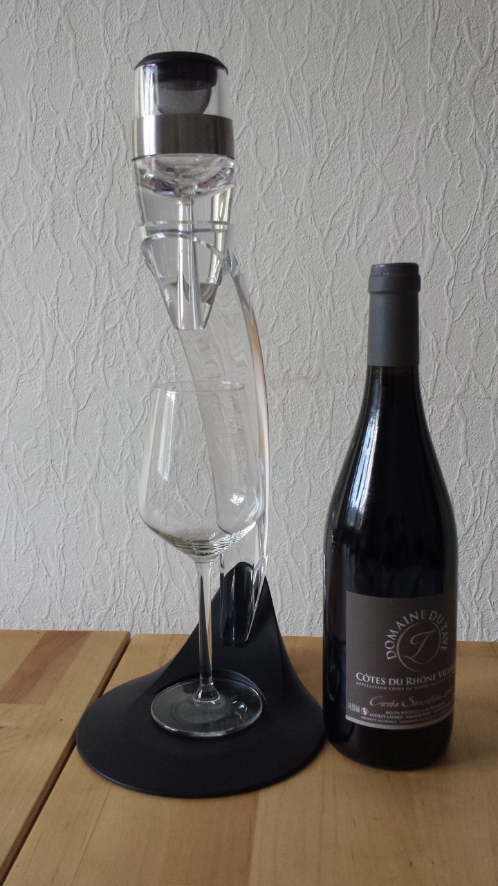 Les Accessoires À Offrir Aux Amateurs De Vin encequiconcerne Chambrer Le Vin