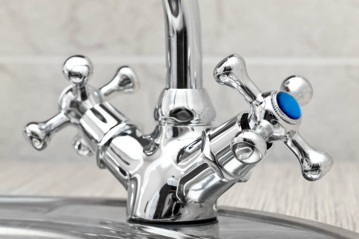 Les Astuces Du Dentifrice | Bailloeuil tout Détartrer Robinet