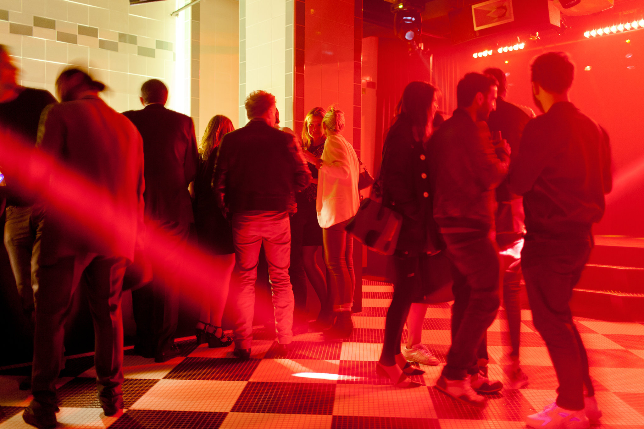 Les Bains, A Legendary Parisian Nightclub, Brought Back To intérieur Bain Douche Nancy