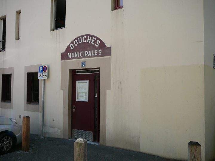 Les Douches Municipales dedans Douche Municipale Les Douches Municipales dedans Douche Municipale