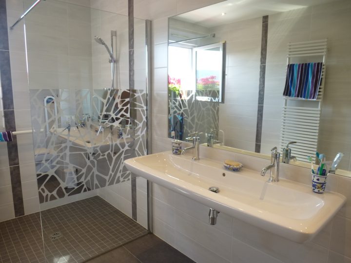 Les Travaux De Transformations De Votre Salle Bain, En Salle avec Salle De Bain Personnes Agées