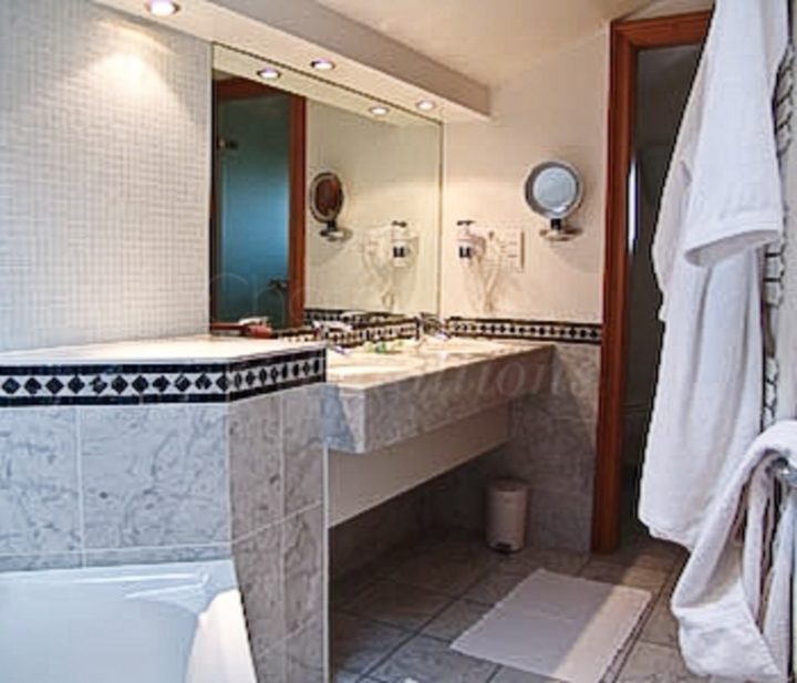 L'Horizon : Hôtel De Charme Thionville, Moselle tout Chambre Des Métiers Thionville