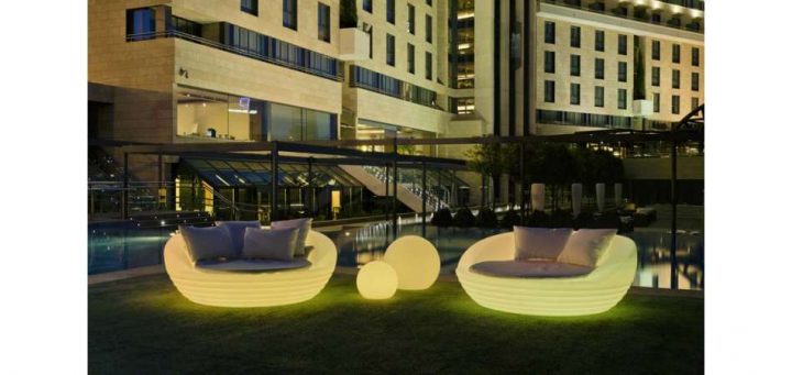 Lit De Jardin Rond Design Lumineux Recharge Solaire à Salon De Jardin Lumineux