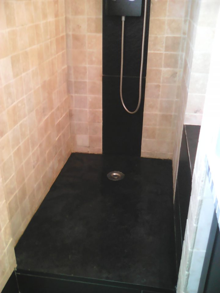 Local De Douche À L'italienne Surélevée serapportantà Douche Surélevée Local De Douche À L'italienne Surélevée serapportantà Douche Surélevée