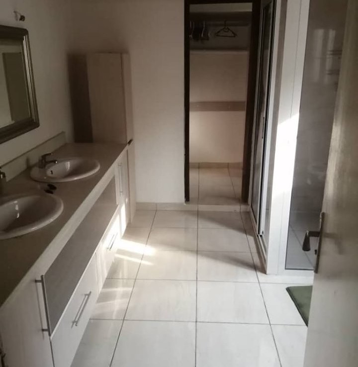 Location D'Une Splendide Villa – Petites Annonces intérieur Louer Une Chambre Chez Soi Location D'Une Splendide Villa – Petites Annonces intérieur Louer Une Chambre Chez Soi