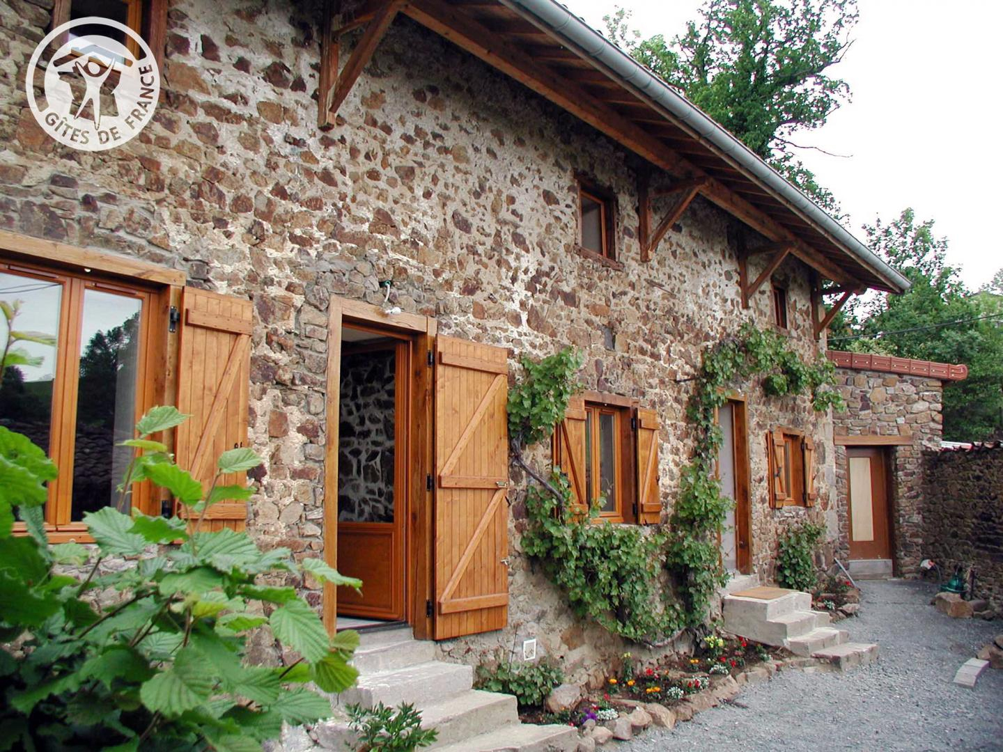 Location Gîte SaintDenisSurCoise Dans Le Lyonnais