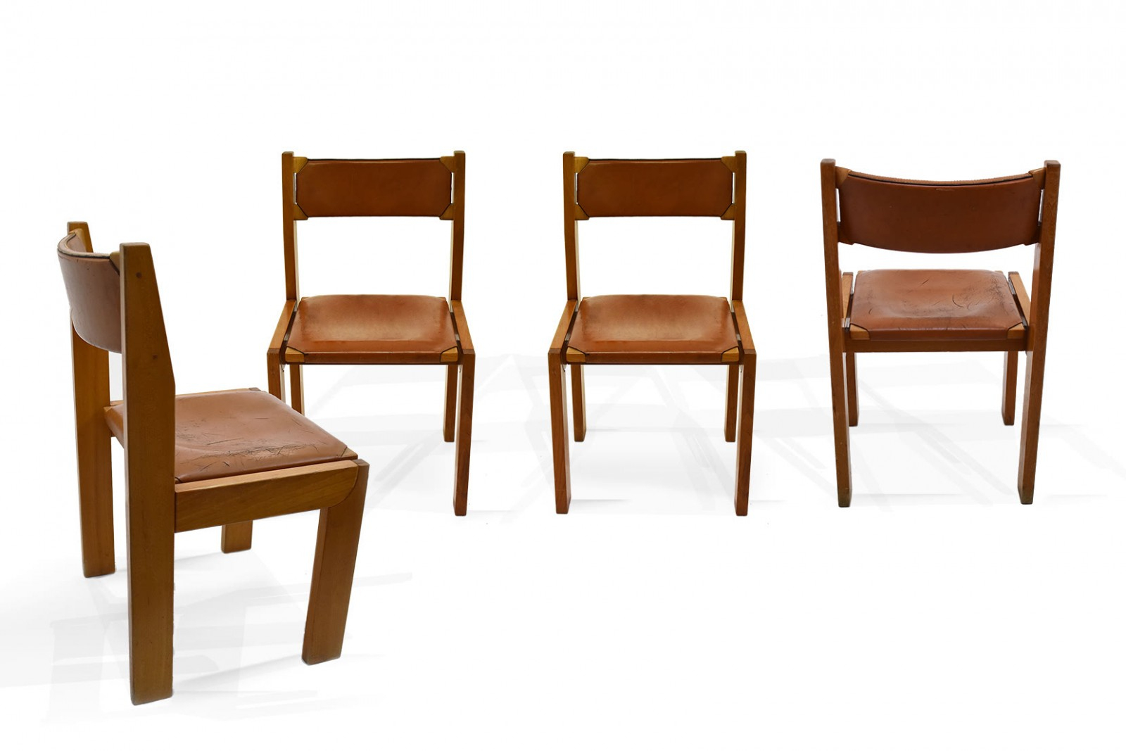 Lot De 4 Chaises Rustiques Dans Le Style De Pierre Chapo intérieur Chaises Salle À Manger Roche Bobois