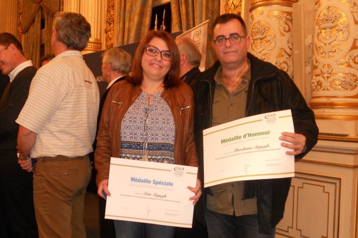 Lyon 3E | Deux Médaillés De La Chambre Des Métiers Et De L encequiconcerne Chambre Des Métiers Lyon