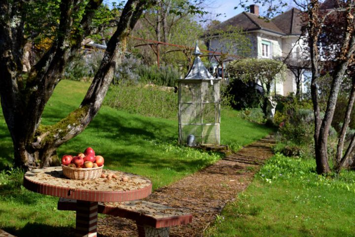 Maison Bressandes : Chambre D'Hote Beaune, Côte-D'Or avec Chambre D Hote Beaune