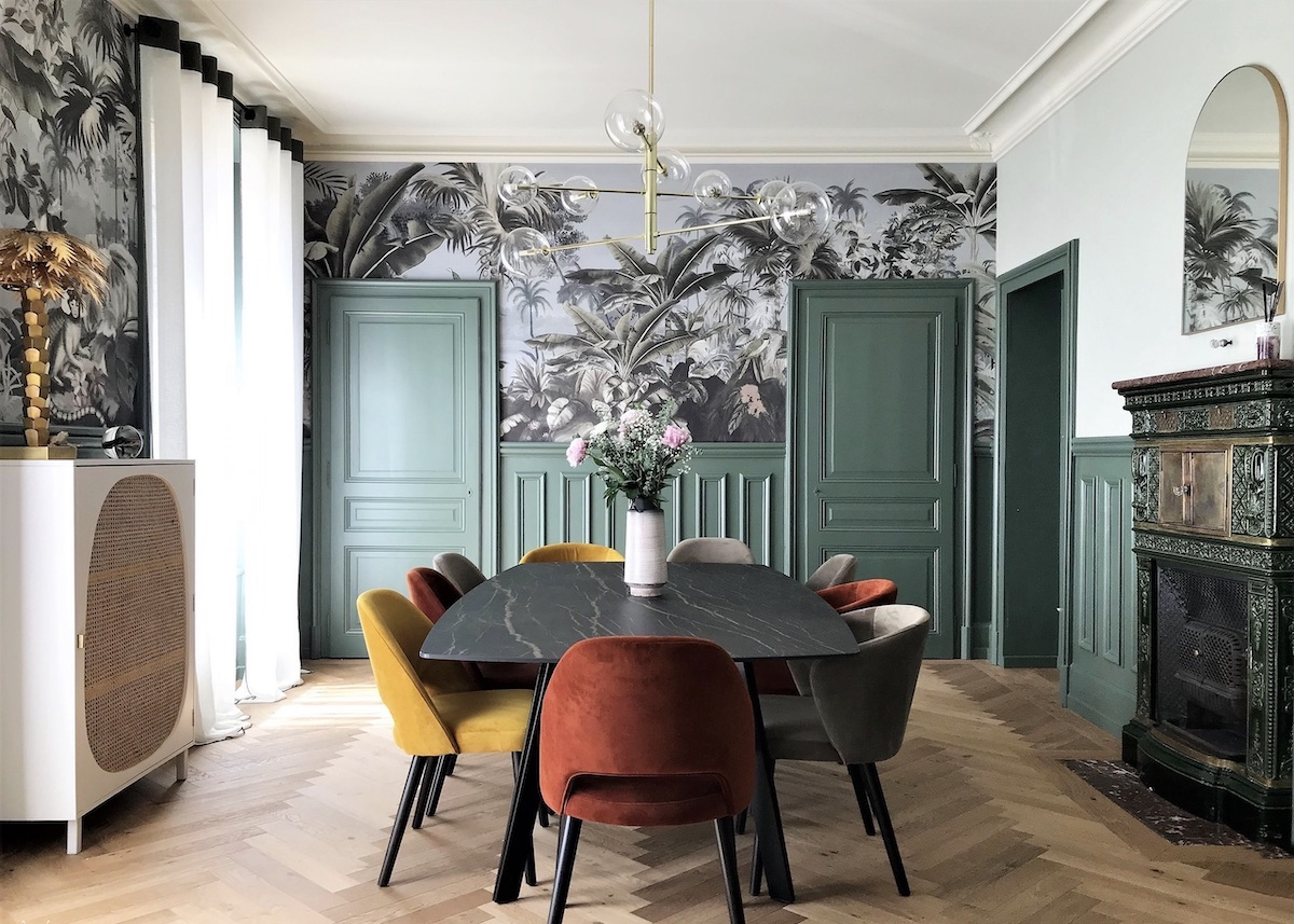 Maison Haussmannienne : Visite Déco - Clem Around The Corner pour Papier Peint Pour Salon Et Salle À Manger