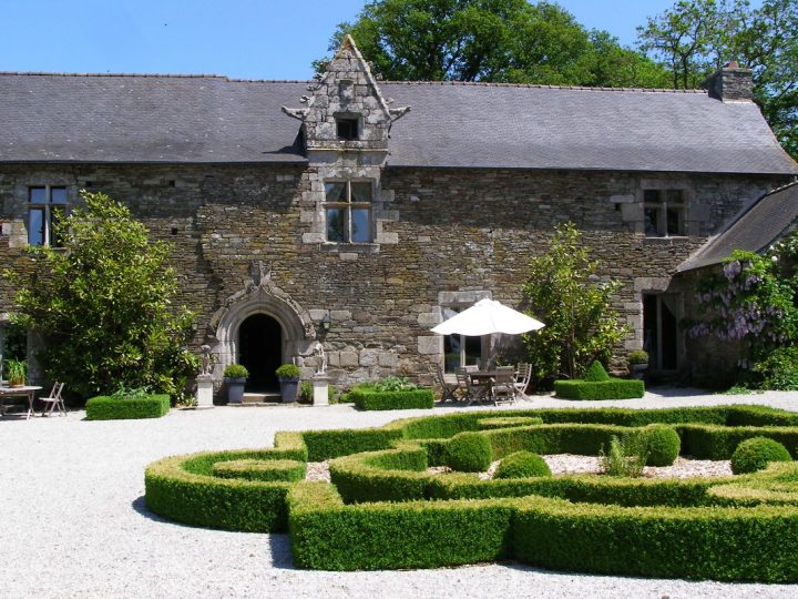 Manoir De Kerlédan : Chambre D'hote Carhaix-Plouguer, Finistère encequiconcerne Chambre D Hote Carhaix