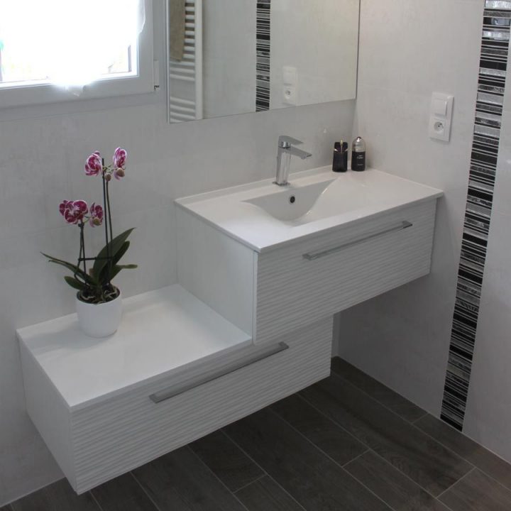 Manon | Petit Meuble Pour Salle De Bains, Meuble Salle De destiné Meuble Salle De Bain Décalé