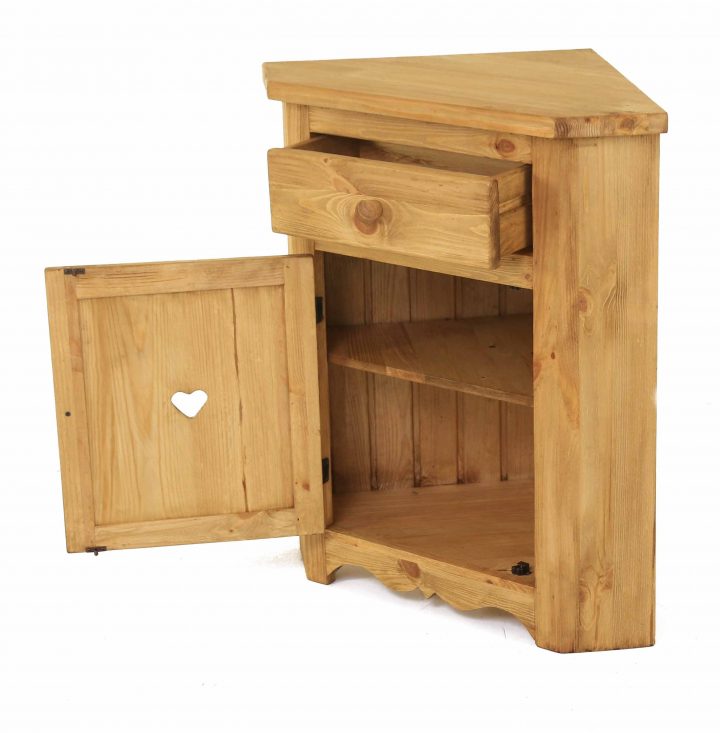 Meuble Bas D'Angle Avec Coeur Savoyard En Pin Massif 1 dedans Meuble Télé D Angle Meuble Bas D'Angle Avec Coeur Savoyard En Pin Massif 1 dedans Meuble Télé D Angle