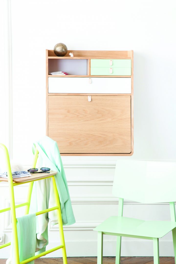 Meuble D Appoint À Roulettes — Mikea Galerie destiné Rachat De Meuble A Domicile