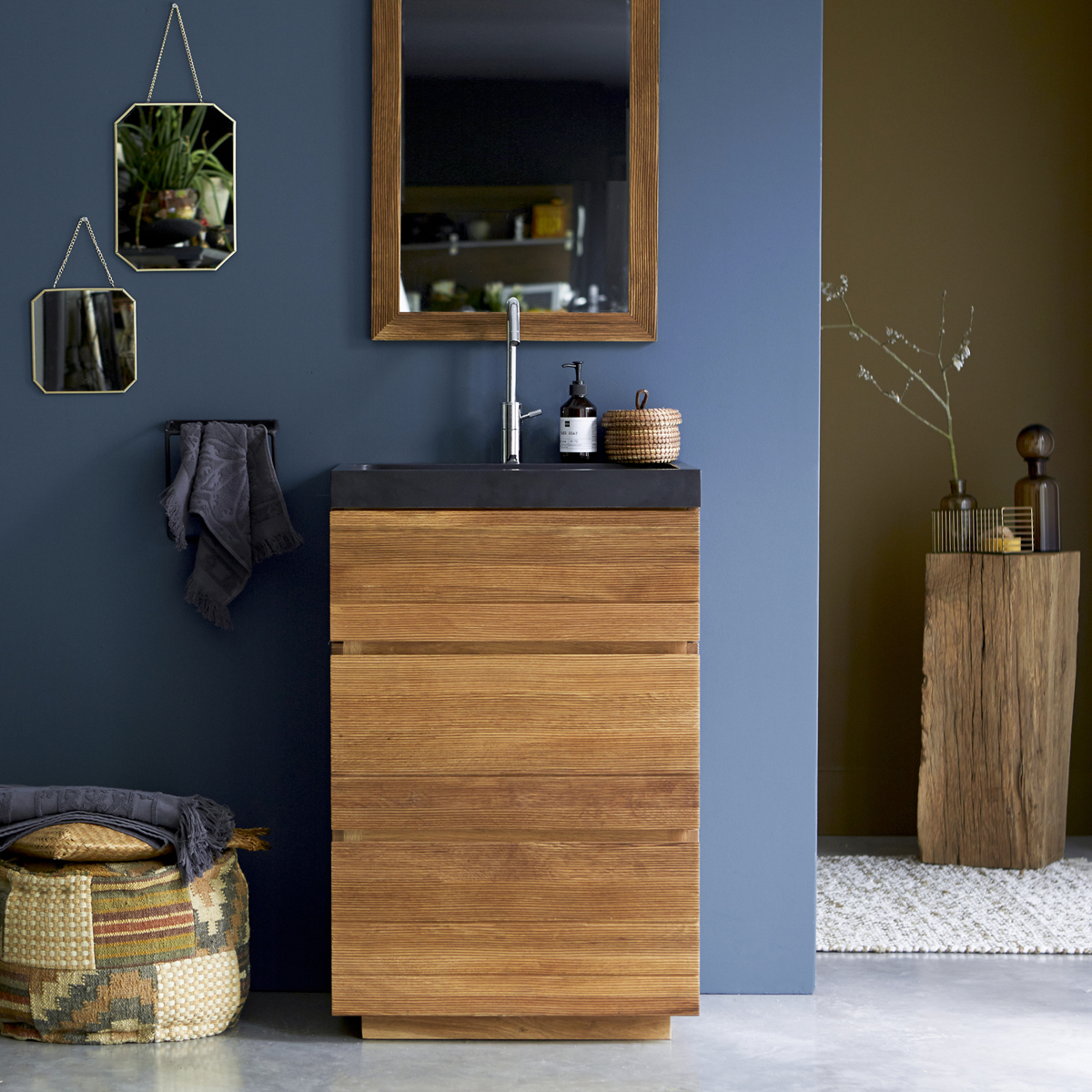 Meuble En Chne Et Vasque Pierre De Lave Karl Solo Vente encequiconcerne Meuble Salle De Bain