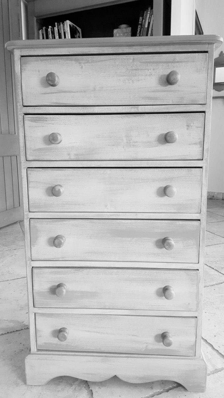 Meuble Patiné Quandlesetoilesbrillent | Patiner Un encequiconcerne Patiner Un Meuble Ancien