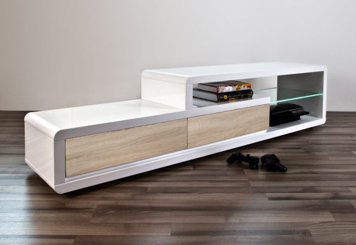 Meuble Tv : Comment Bien Le Choisir ? encequiconcerne Meuble Tv Amplifié