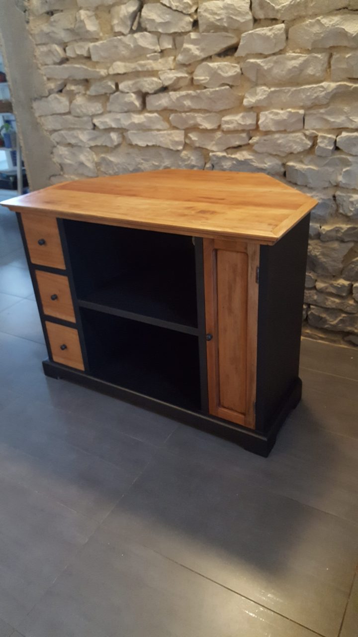 Meuble Tv D’angle Réalisé Sur Mesure Pour Une Cliente concernant Meuble Télé D Angle Meuble Tv D’angle Réalisé Sur Mesure Pour Une Cliente concernant Meuble Télé D Angle