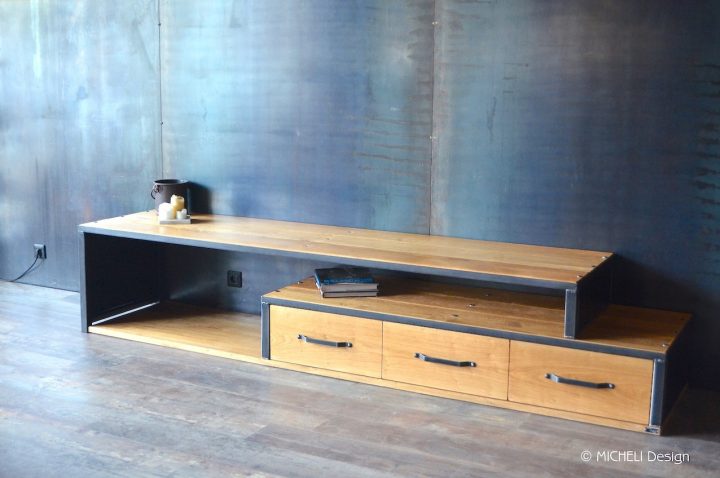 Meuble Tv Extensible Et Pivotant Sur Mesure Admète encequiconcerne Fabriquer Un Meuble Tv En Bois