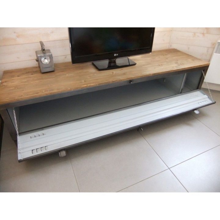 Meuble Tv Industriel Avec Ancien Vestiaire | Meuble Tv tout Meuble Tv Industriel Ikea