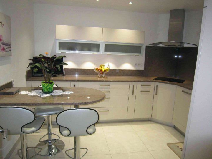 Meubles De Cuisine But 49 Frais Artistique Collection De concernant Chaises Salle À Manger But