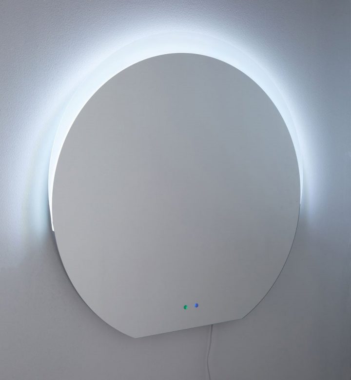Miroir Retroeclaire Bluetooth | Bricoman serapportantà Miroir Salle De Bain Bluetooth