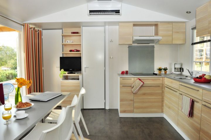 Mobil-Home Pour 4 Personnes En Normandie – 2 Chambres intérieur Pot De Chambre Camping