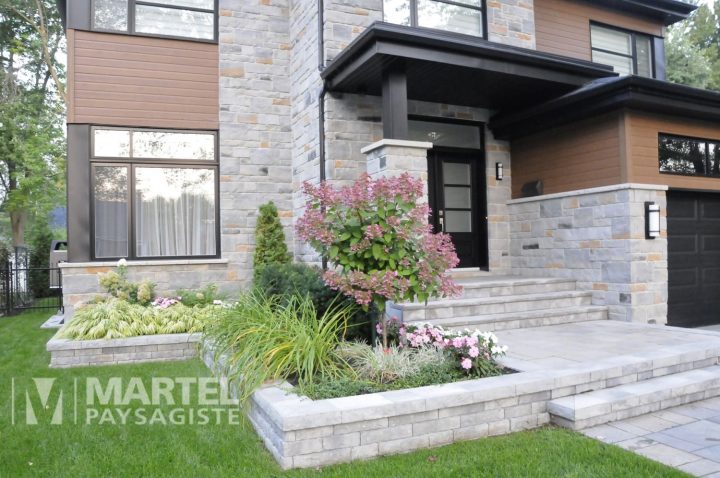 Moderne Et Élégante | Martel Paysagiste | Aménagement De tout Amenagement Cour Devant Maison Moderne Et Élégante | Martel Paysagiste | Aménagement De tout Amenagement Cour Devant Maison
